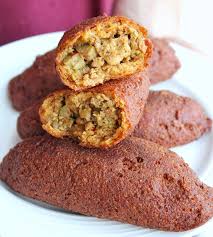 ALCAPURRIAS (Green Banana & Pork-Stuffed Fritters)